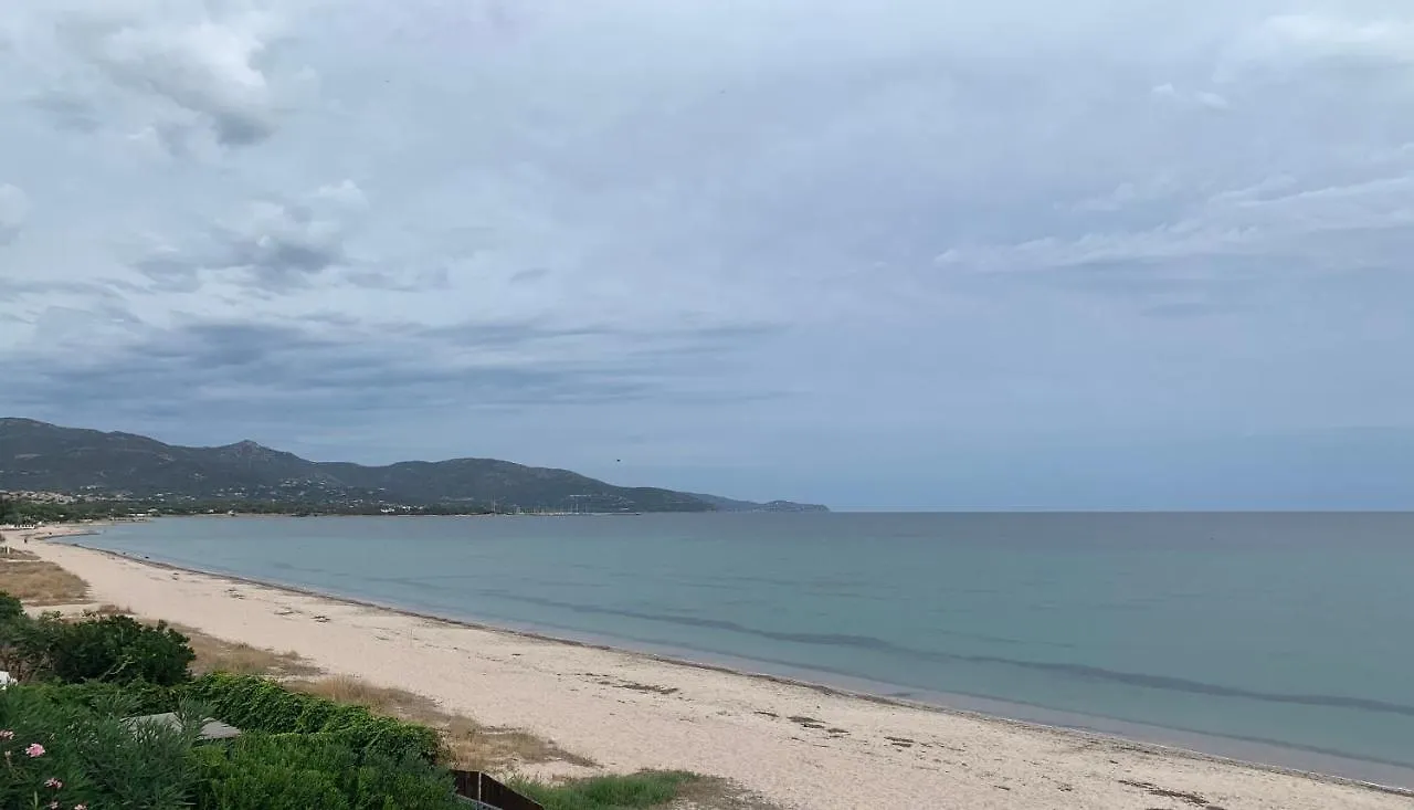 فيلة Beach House Sant'Andrea إيطاليا
