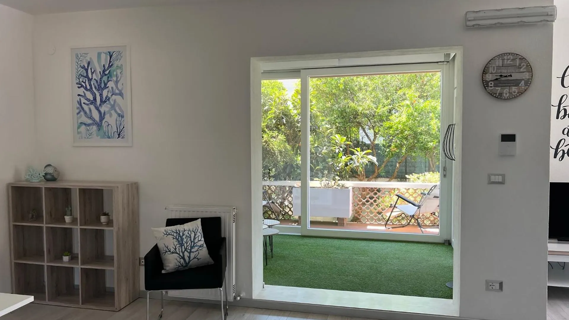 Beach House Sant'Andrea فيلة